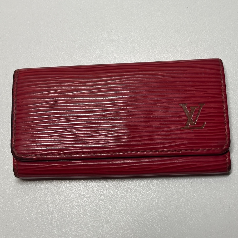 LOUIS VUITTON RED EPI LEATHER 4 KEY HOLDER.